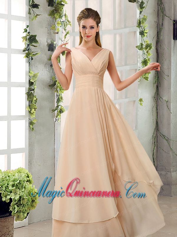 2015 Fashionable Champagne Ruching Chiffon Dama Dresses