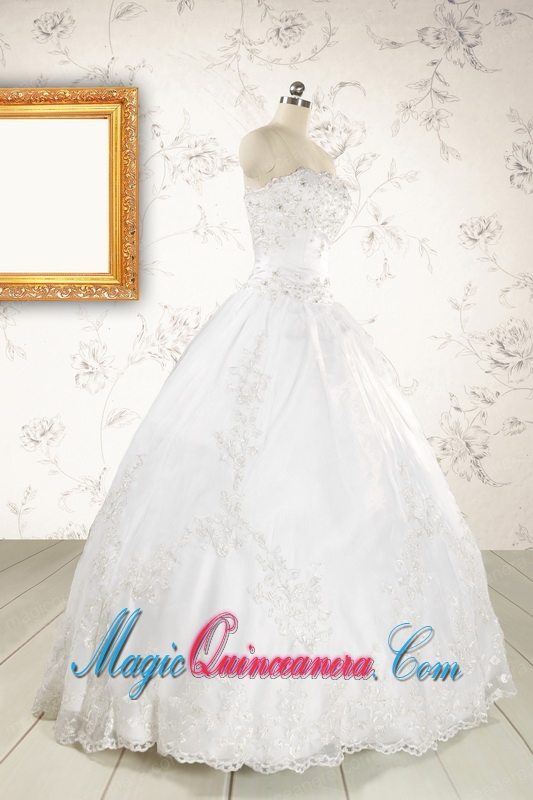 2015 Puffy Appliques Quinceanera Dress in White