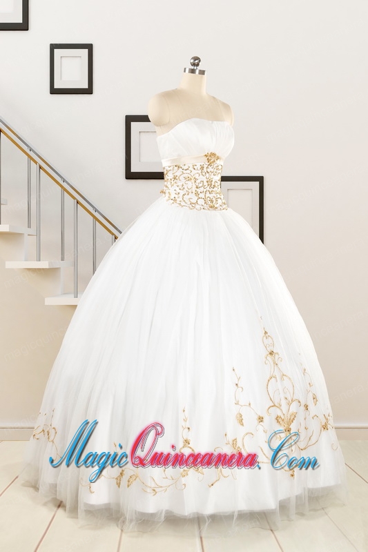 2015 Spring Sweet Beading White Quinceanera Dresses