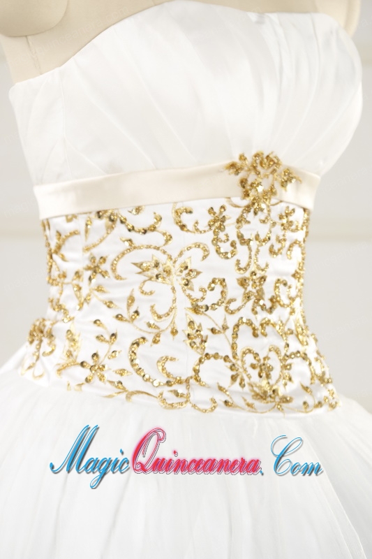 2015 Spring Sweet Beading White Quinceanera Dresses