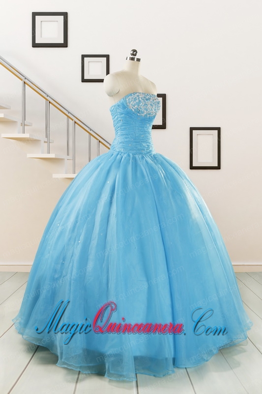 Cheap Strapless Quinceanera Dresses with Appliques