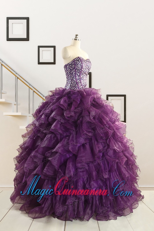 2015 Luxurious Beading and Ruffles Quinceanera Dresses in Purple