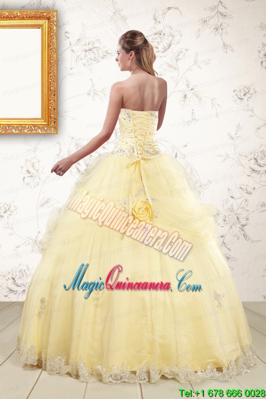 2015 Cute Beading Light Yellow Quinceanera Dresses