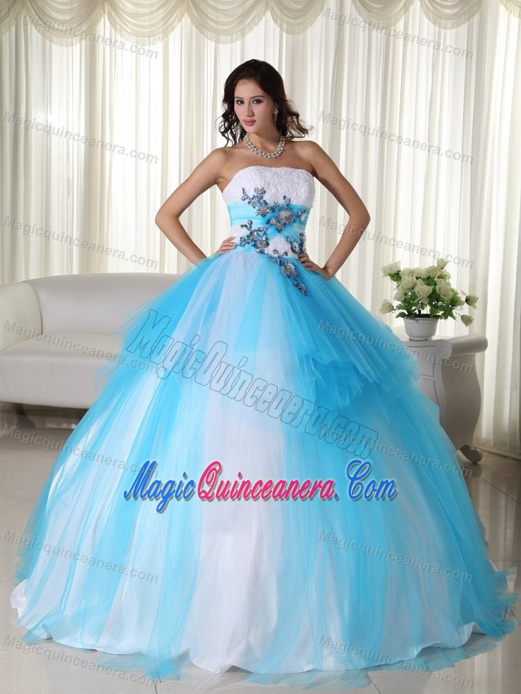 Appliques Accent Tulle Quinceanera Gown Dresses in White and Tulle