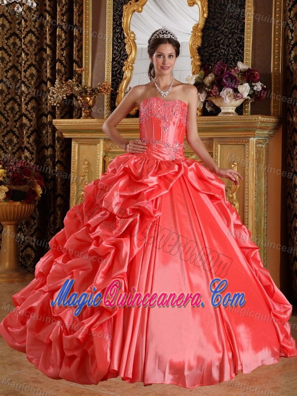 Rust Red Floor-length Embroidery Quinceanera Gown Dresses