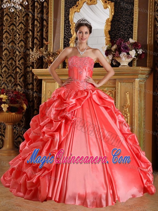 Rust Red Floor-length Embroidery Quinceanera Gown Dresses