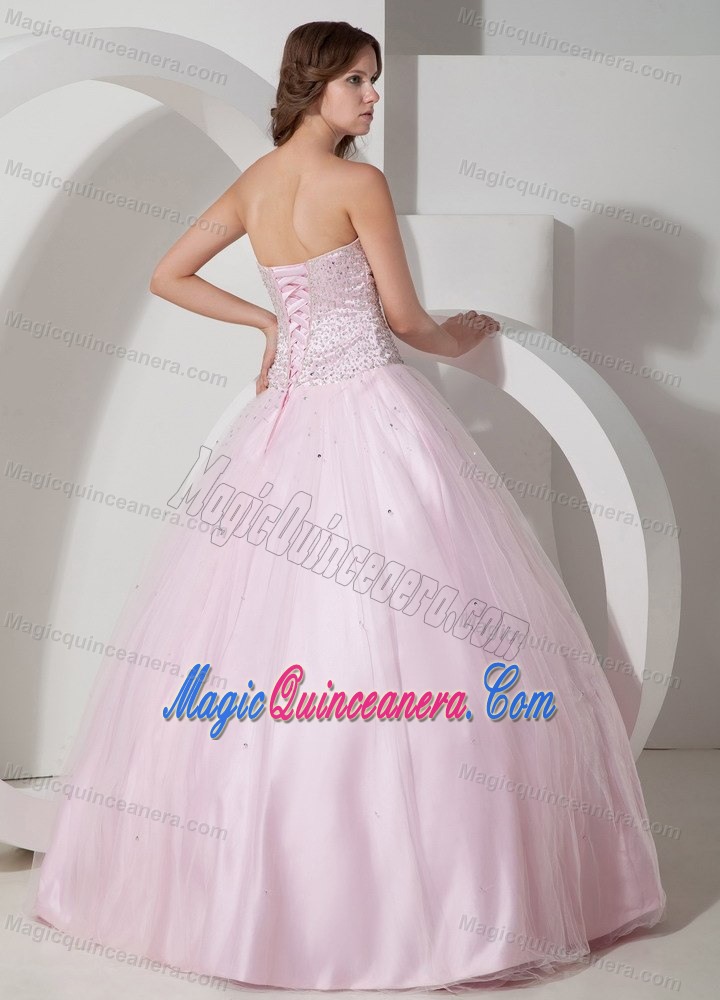 Floor-length Baby Pink Beaded Dress for Quince in Almolonga