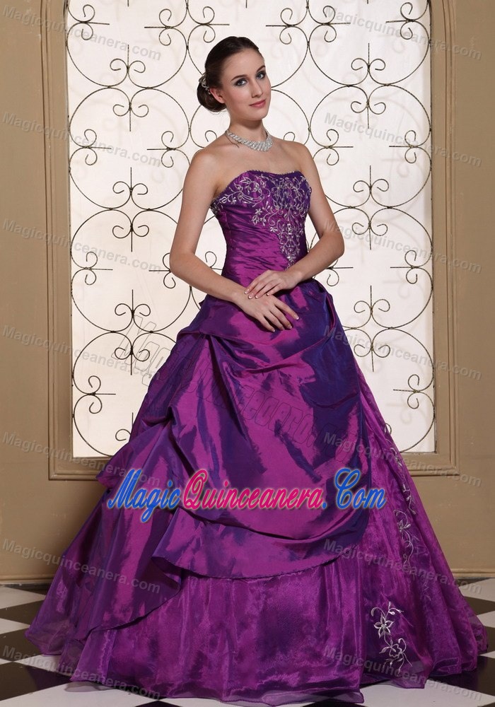 Cheap Purple Ball Gown Appliqued Sweet 16 Dress in El Palmar