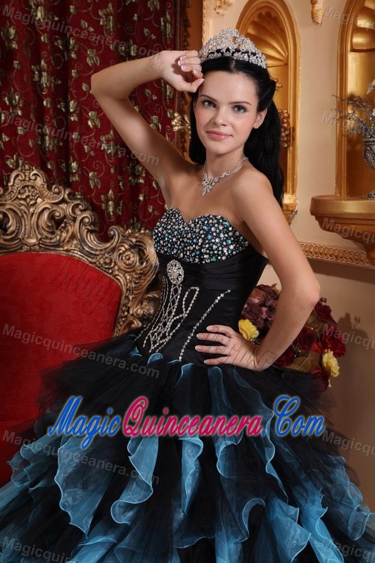 Exquisite Ruffled Layers Quinceanera Gown Beading Organza for Darwin