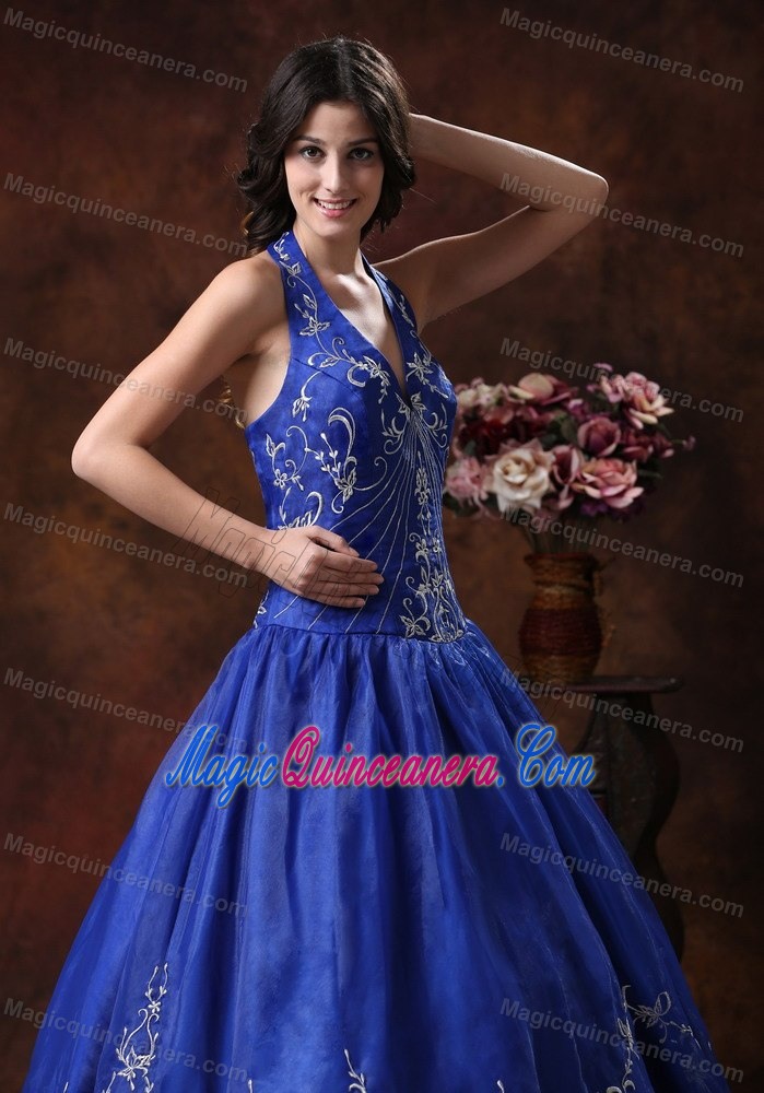 Toowoomba New Halter Top Organza Quinceanera Dress Embroidery