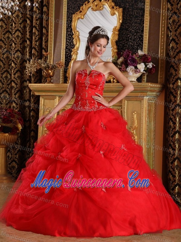 Custom Made Red Tulle Quinceanera Dresses Appliques with Pick-ups