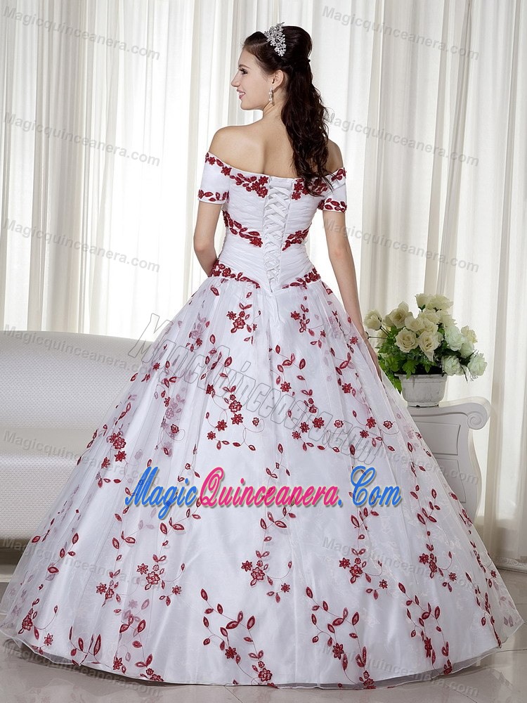 Red Embroidery Accent Off Shoulder White Organza Sweet 16 Dresses