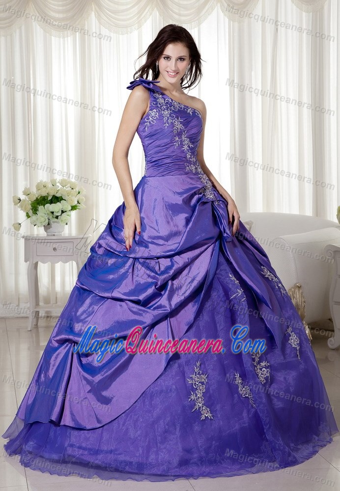 Purple One Shoulder Quinceanera Dress with Appliques in Taffeta and Organza