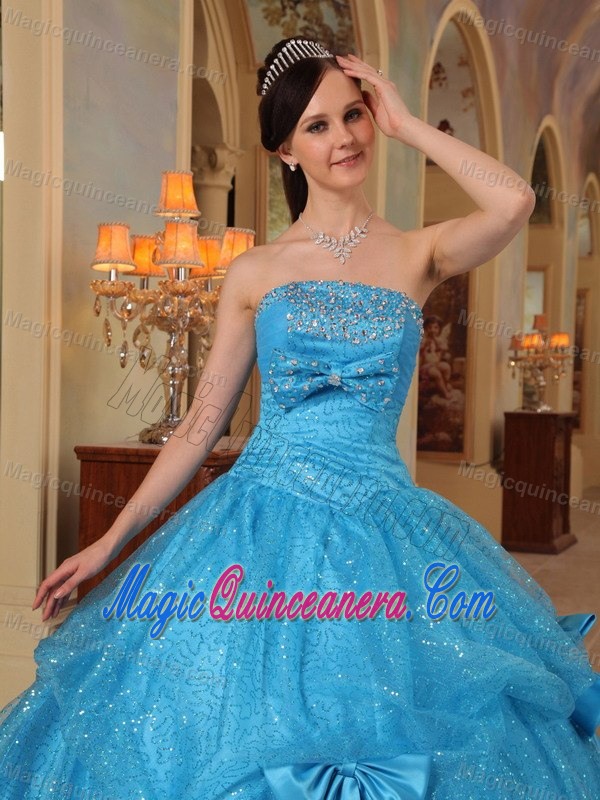 Blue Quinceanera Dress with Embroidery in Organza and Shinning Fabric