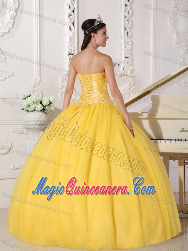 Yellow Strapless Sweet 16 Dress in Taffeta and Tulle with Appliques