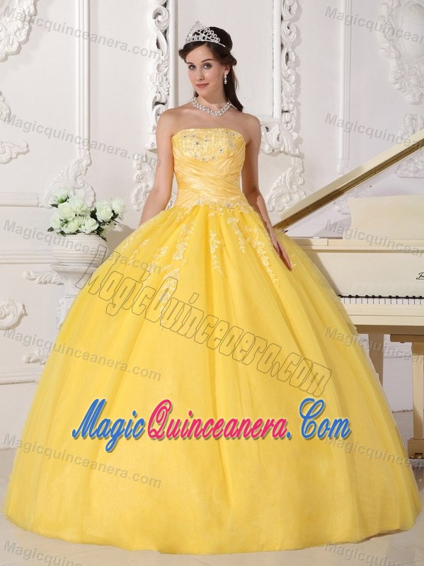 Yellow Strapless Sweet 16 Dress in Taffeta and Tulle with Appliques