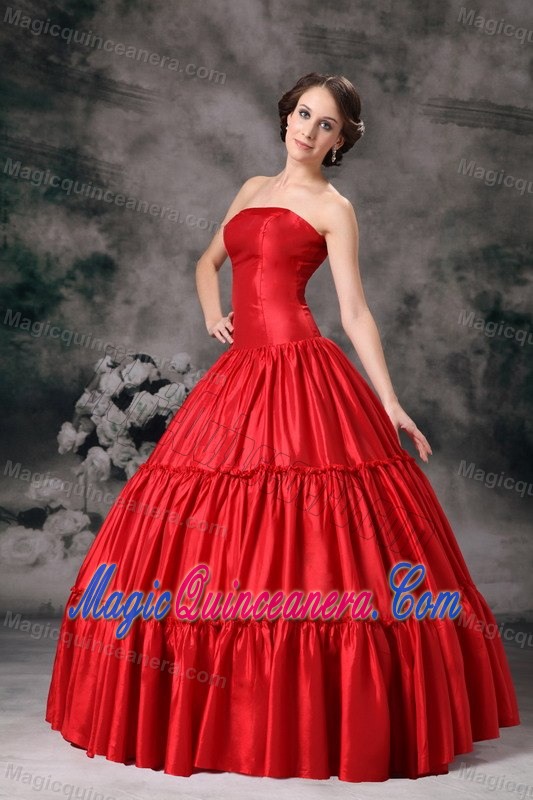 Red A-Line Strapless Quinceanera Dress with Ruches in Taffeta