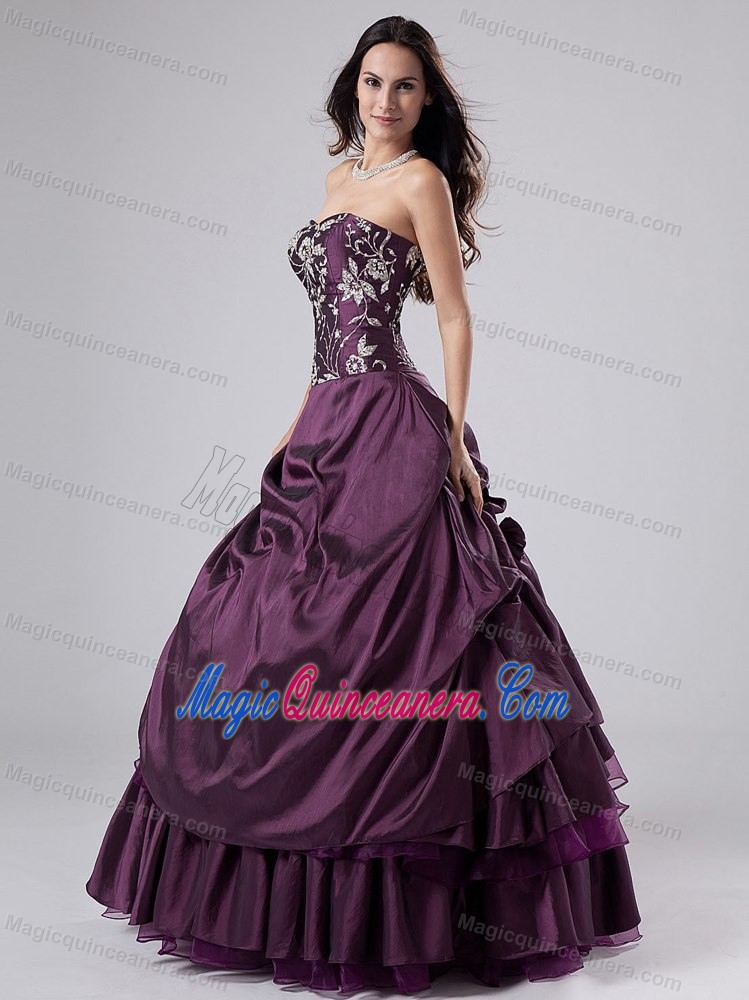 Purple Sweetheart Quinceanera Dress with Embroidery and Hand Made Flowers