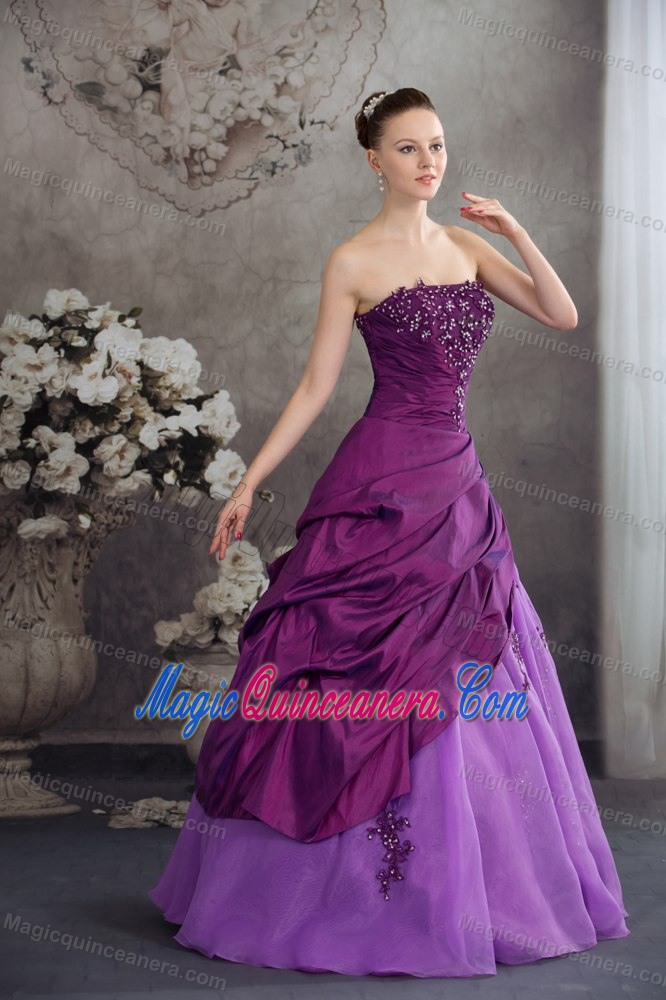 Purple Quanceanera Dress with Asymmetric Layers and Appliques