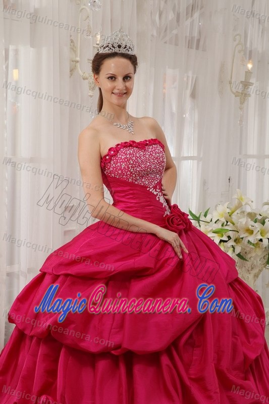 Coral Red Taffeta Quinceanera Dress with Beading and Flowers Decoration