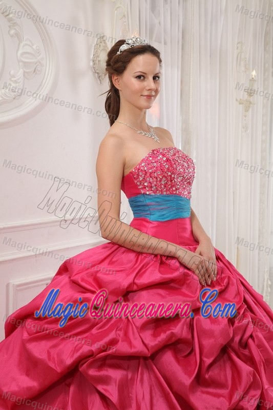 Red and Blue Quince Dress by Fabric with Flowers with Beaded Decorate Bust