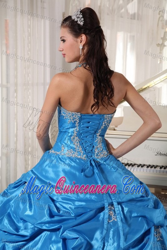 Blue Taffeta and Organza Dress 15 with Appliques in Campinas Brazil