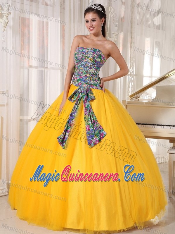 Printed Bodice Sash Tulle Dresses Quinceanera in Bright Yellow