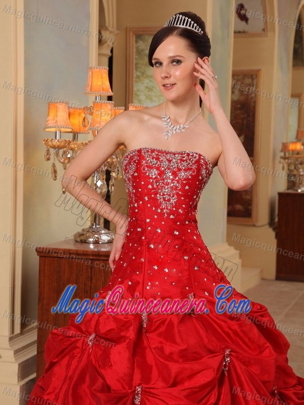 Pick Ups Beaded Red Sweet Sixteen Dresses in Guatemala City