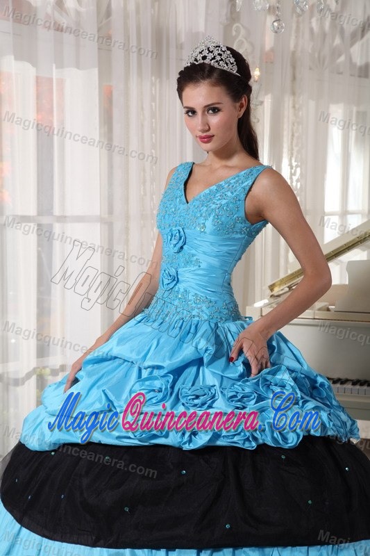 V-neck Pick Ups Flowers Blue and Black Quinceanera Dresses