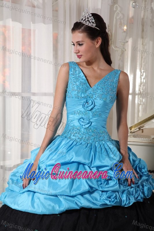 V-neck Pick Ups Flowers Blue and Black Quinceanera Dresses