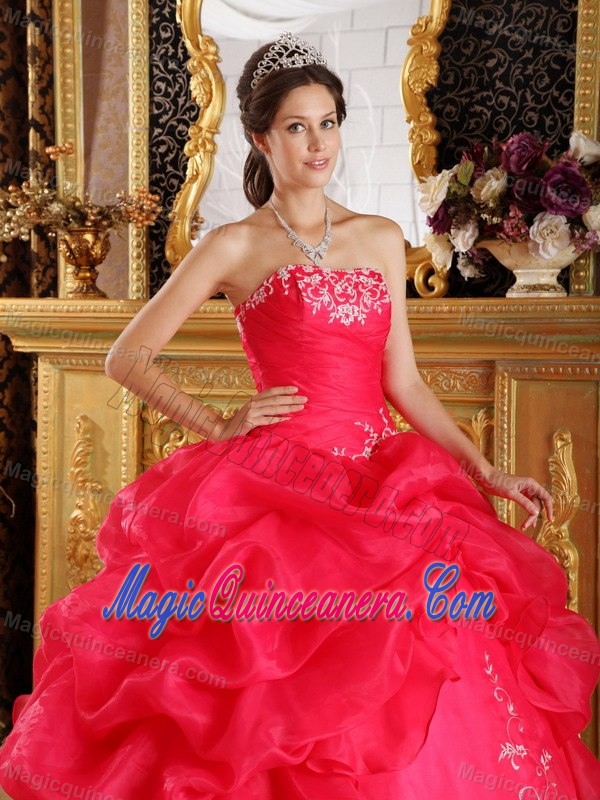 Coral Red Strapless Embroidery Sweet 16 Dresses on Promotion