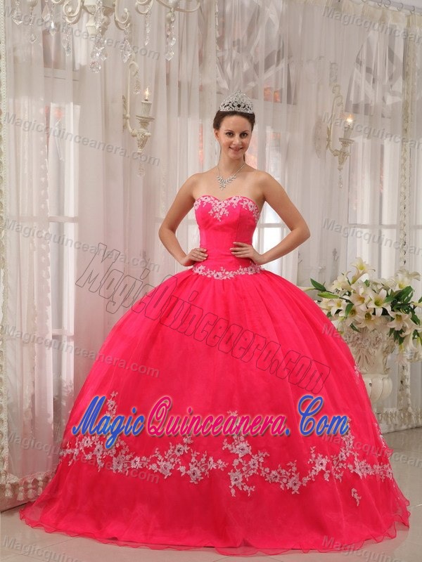 2013 Popular Appliqued Coral Red Quince Dresses with Floor Length