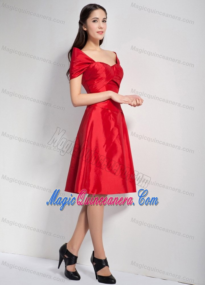 Red Off the Shoulder Knee-length Taffeta Dresses for Damas in Cambridge