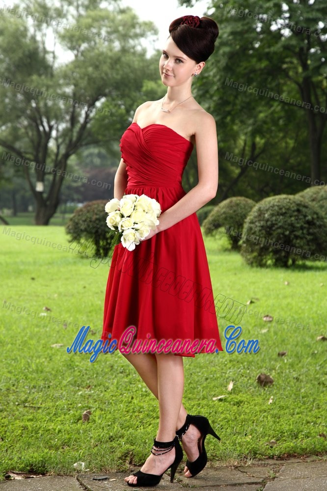 Ruched Chiffon Knee Length Dama Quinceanera Dresses in Wine Red