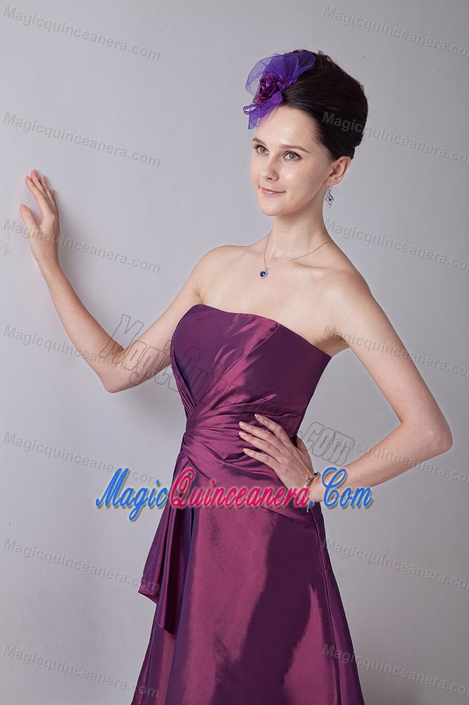 Purple Strapless Taffeta Dama Quinceanera Dresses in Purple Color