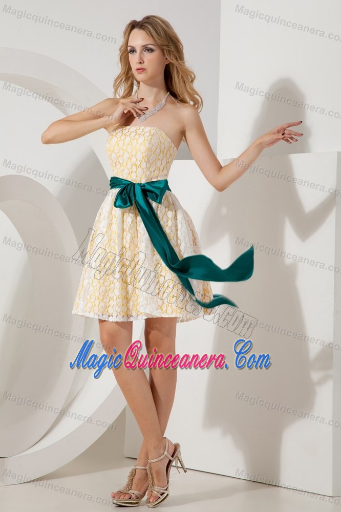 White and Yellow Strapless 15 Dresses for Damas with Teal Sash