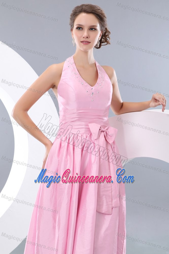 Rose Pink Empire Halter Dama Quinceanera Dresses with Sash Beading