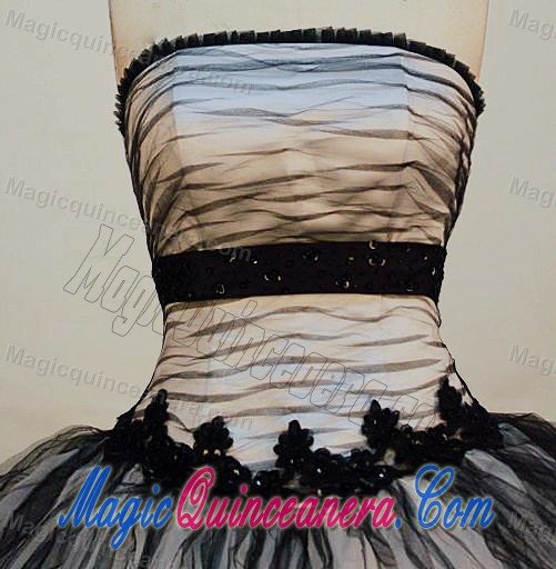 Black and White Cake-like Organza Sweet 15 Dress in London