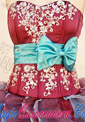 New Sweetheart Colored Appliques Quinceanera Dresses with Bowknot