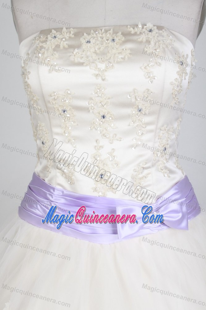 Tulle White Strapless Appliques Sweet 15 Quinceanera Dress with Belt