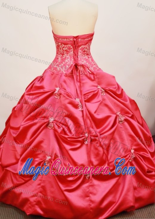 Strapless Hot Pink Quinceanera Dresses with Appliques and Pick Ups