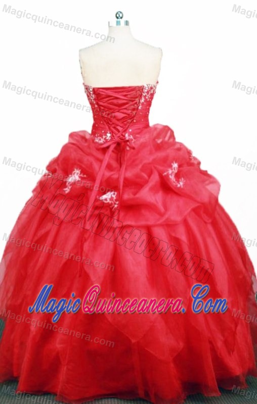 Modest Beading Sweetheart Red Organza Appliques Sweet 15 Dresses