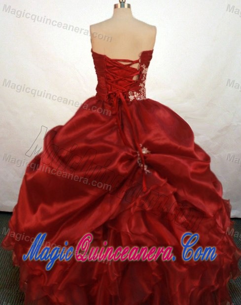 Brand New Ruching Sweetheart Wine Red Appliques Quinceanera Gowns