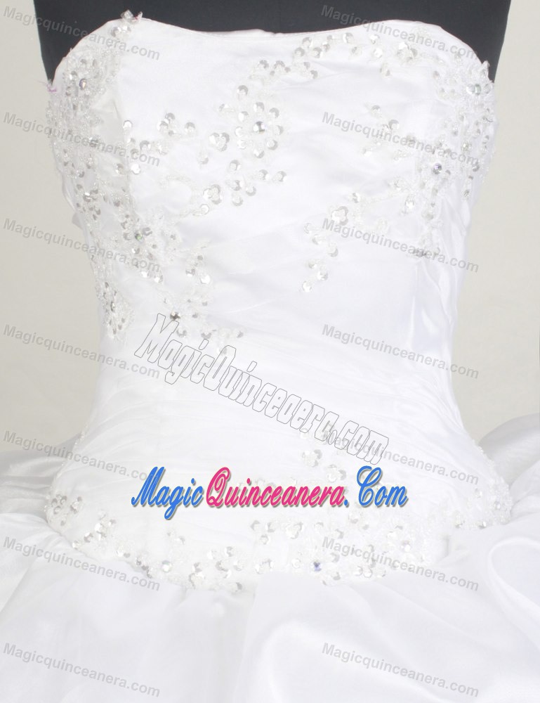 White Layered Ruffles Dresses for A Quinceanera in Bahia Blanca