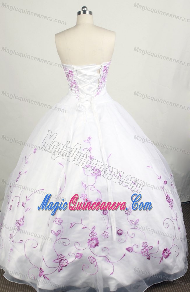 Purple Floral Appliques Dresses for A Quince in White with Corset