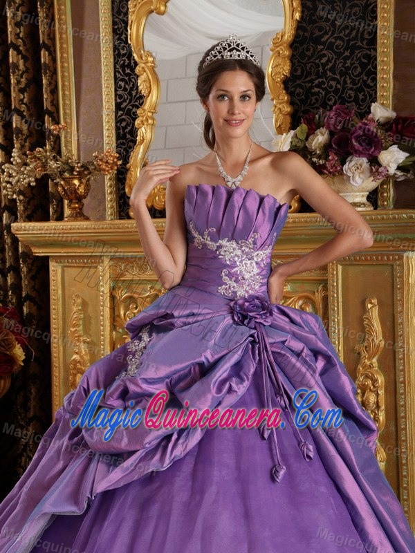 Lavender Taffeta Appliques Dresses For Quinceanera in Auckland