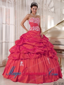 2014 Red Ball Gown Sweetheart Floor-length Taffeta Appliques and Ruch Quinceanera Dress