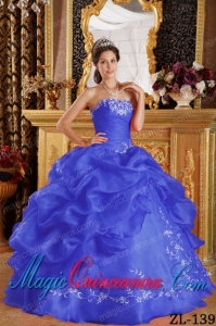 Ball Gown Strapless Pick-ups Embroidery Organza Best Quinceanera Dress in Royal Blue