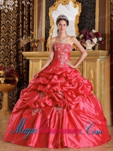 Elegant Red Ball Gown Strapless Floor-length Pick-ups Taffeta Discount Quinceanera Dresses