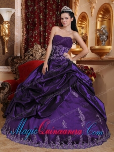 Taffeta Dark Purple Ball Gown Sweetheart Appliques Fashion Quinceanera Dress